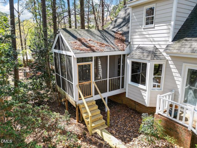 2022 Englewood Drive, Apex, NC 27539