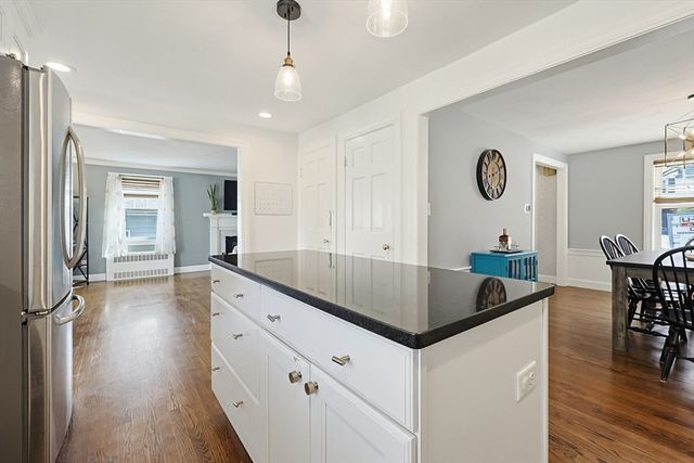 34 Navasota Ave, Worcester, MA 01602