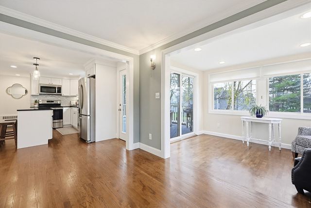 34 Navasota Ave, Worcester, MA 01602