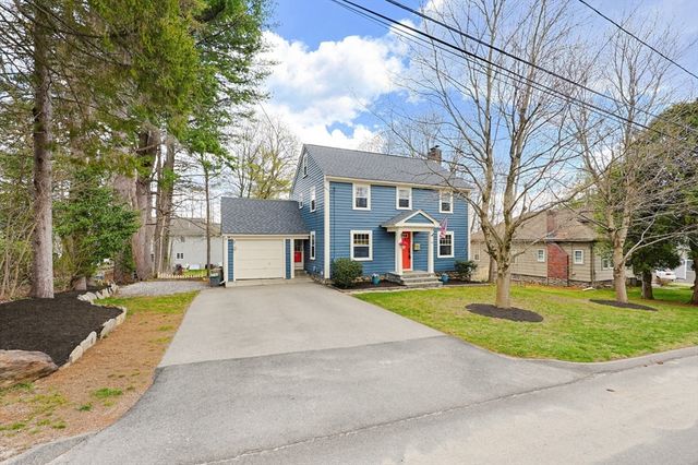 34 Navasota Ave, Worcester, MA 01602