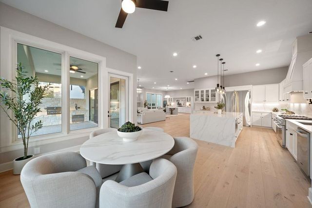 2046 Macarthur Street, Houston, TX 77030