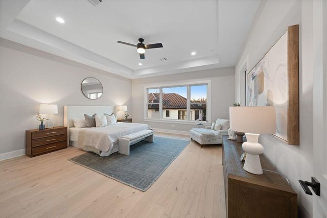 2046 Macarthur Street, Houston, TX 77030