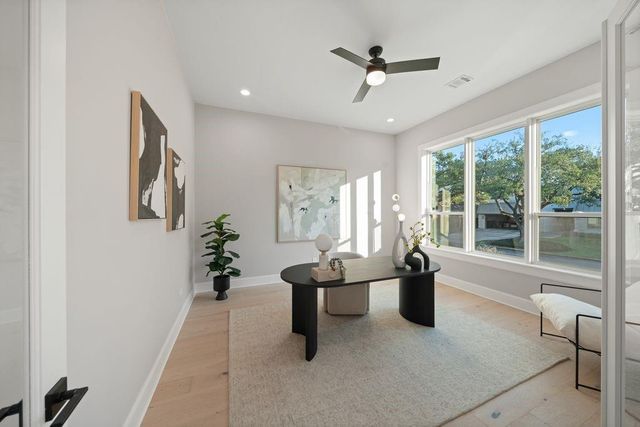 2046 Macarthur Street, Houston, TX 77030