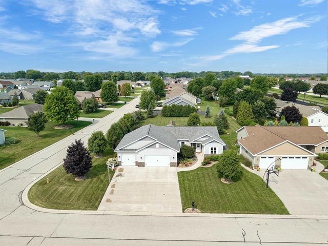 1244 AVA COURT, Neenah, WI 54956