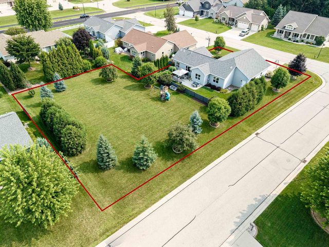 1244 AVA COURT, Neenah, WI 54956