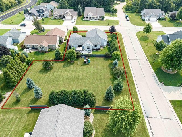 1244 AVA COURT, Neenah, WI 54956