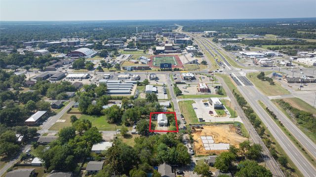 1909 Sycamore Street, Commerce, TX 75428