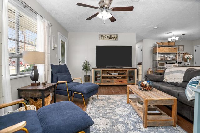 236 County Road 4795, Warren, TX 77664