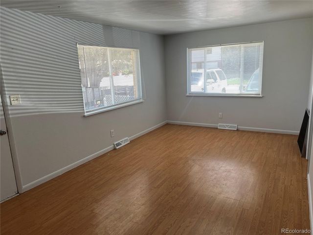 947 S Benton, Lakewood, CO 80226