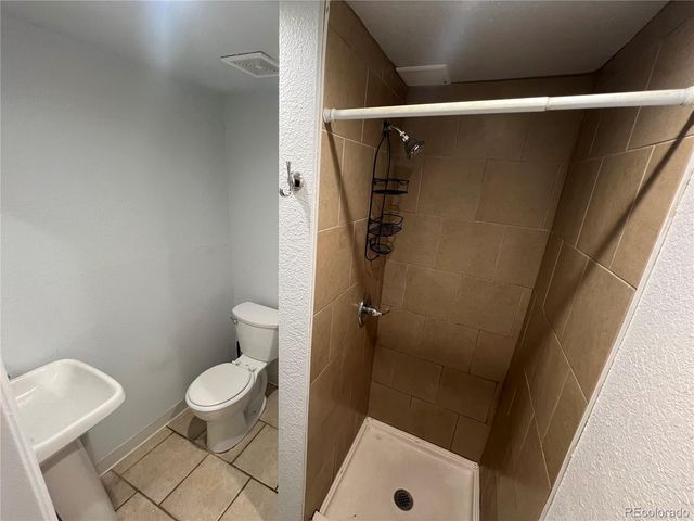 947 S Benton, Lakewood, CO 80226
