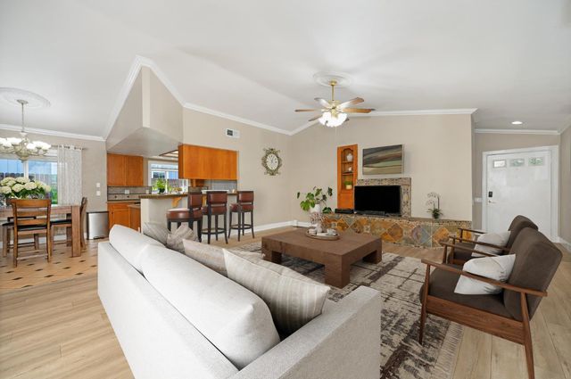 1318 Len Way, Roseville, CA 95678