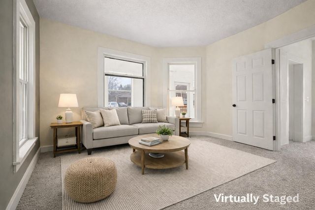 1349 Krom Street, Kalamazoo City, MI 49007