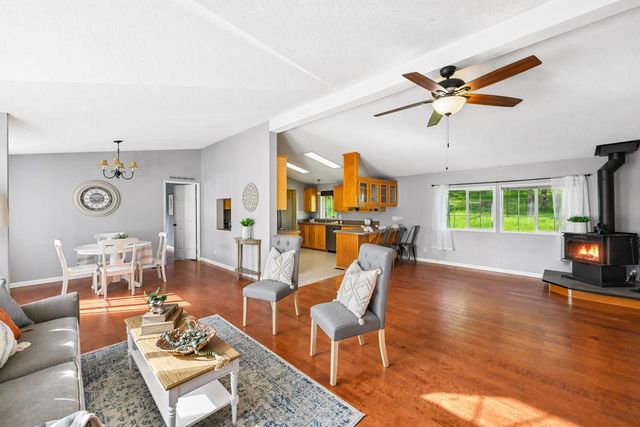 18388 Dog Bar Rd, Grass Valley, CA 95949
