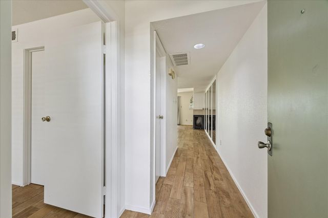 14777 Wunderlich Drive 809, Houston, TX 77069