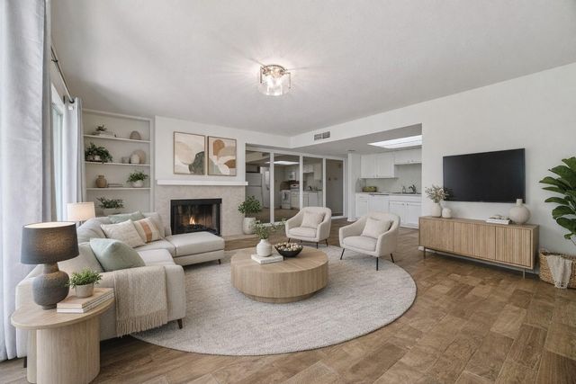 14777 Wunderlich Drive 809, Houston, TX 77069