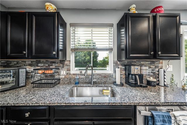 1654 Leslie Drive, Streetsboro, OH 44241