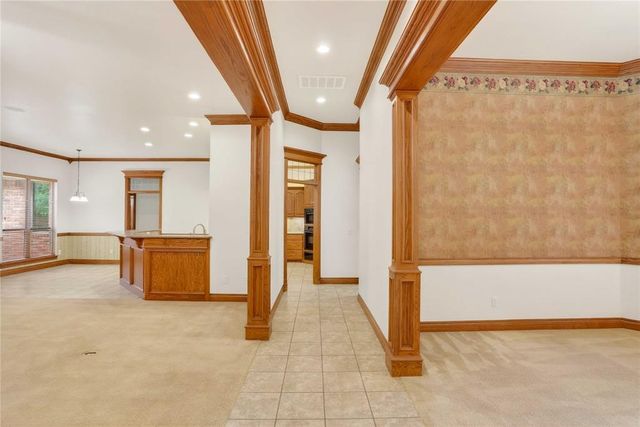 490 Daniel Lee Drive, Choctaw, OK 73020