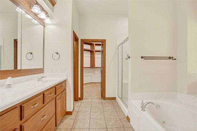 490 Daniel Lee Drive, Choctaw, OK 73020
