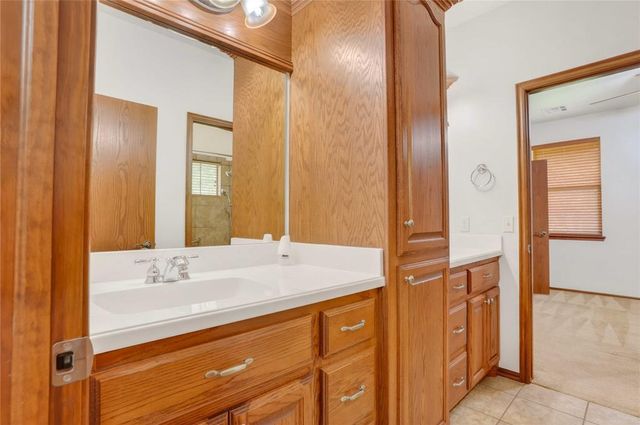 490 Daniel Lee Drive, Choctaw, OK 73020