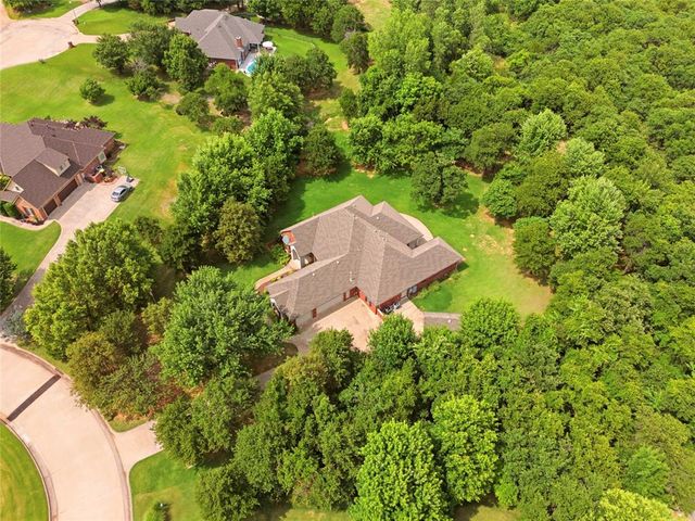 490 Daniel Lee Drive, Choctaw, OK 73020