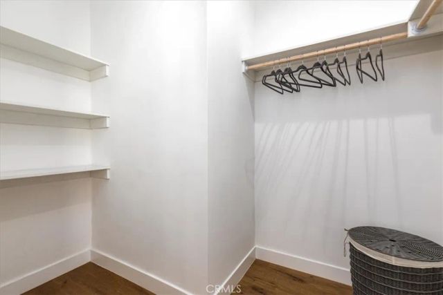 4325 9th Avenue, Los Angeles, CA 90008