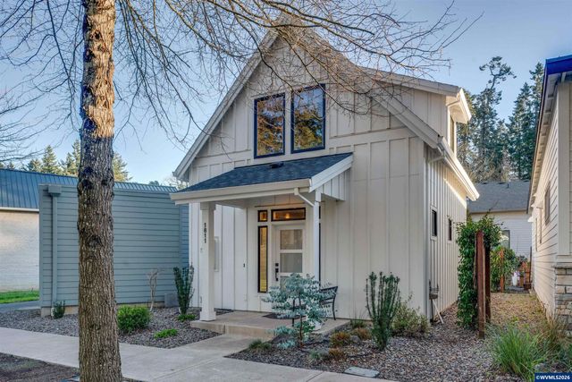1811 Cousteau Lp SE, Salem, OR 97302