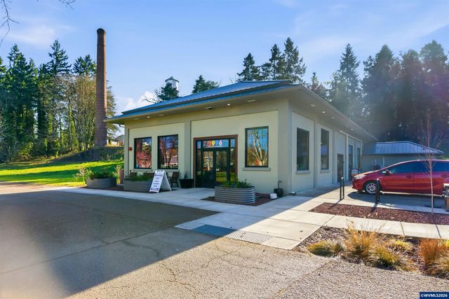 1811 Cousteau Lp SE, Salem, OR 97302