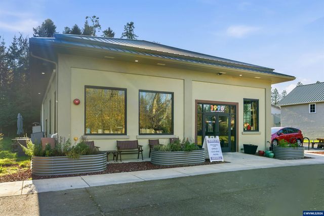 1811 Cousteau Lp SE, Salem, OR 97302