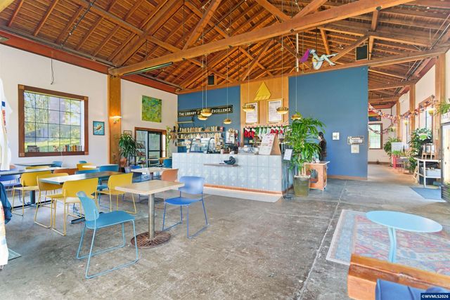 1811 Cousteau Lp SE, Salem, OR 97302