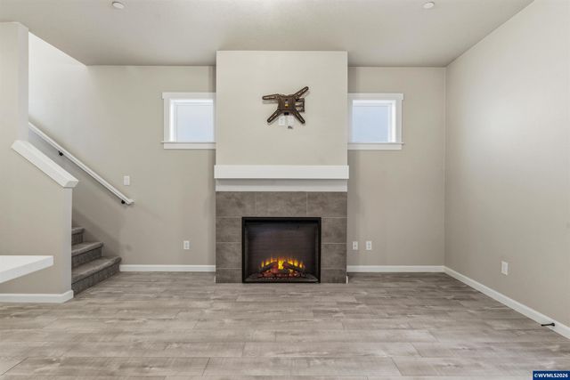 1811 Cousteau Lp SE, Salem, OR 97302