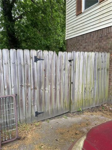 6224 Geneva WAY, Norfolk, VA 23513