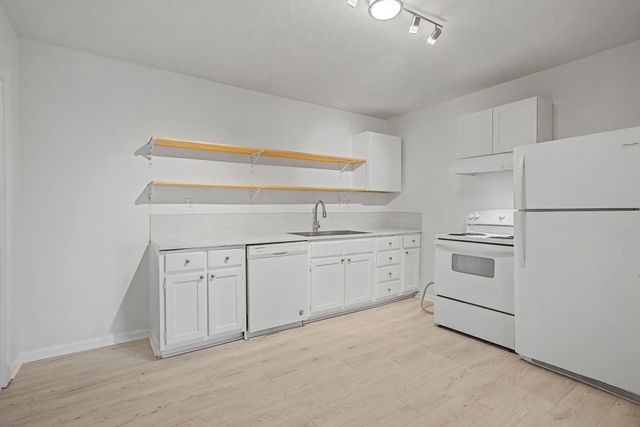 704 Florence Cir, Madison, TN 37115