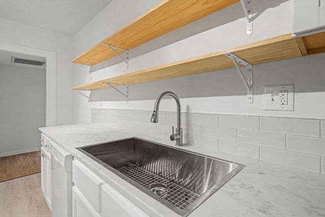 704 Florence Cir, Madison, TN 37115