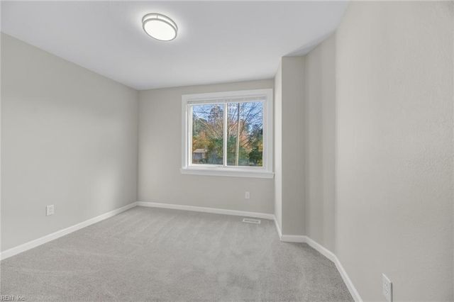 512 Murphys Mill RD, Suffolk, VA 23434