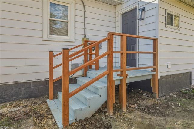 512 Murphys Mill RD, Suffolk, VA 23434