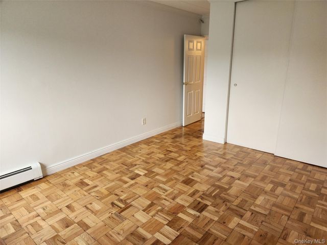 370 Central Avenue 5J, Scarsdale, NY 10583