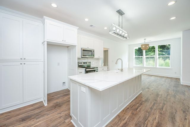 1089 Irving Manigault Road, Mcclellanville, SC 29458