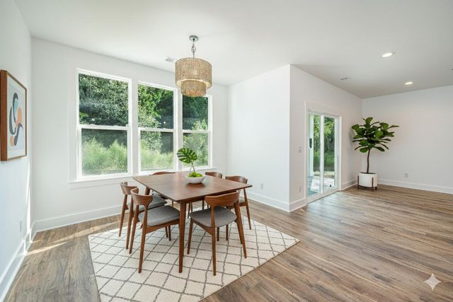 1089 Irving Manigault Road, Mcclellanville, SC 29458