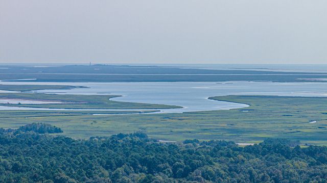 1089 Irving Manigault Road, Mcclellanville, SC 29458