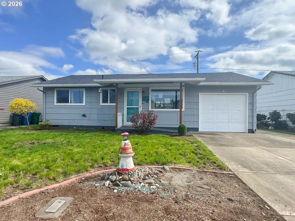 2080 UMPQUA Rd, Woodburn, OR 97071