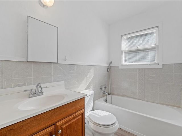 211 S Smyth Street, Mart, TX 76664