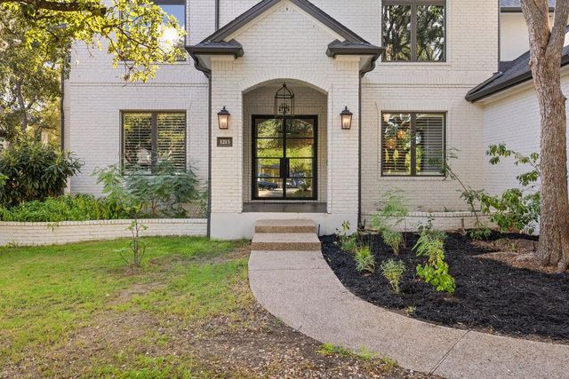 1213 Grosvener CT, Austin, TX 78746