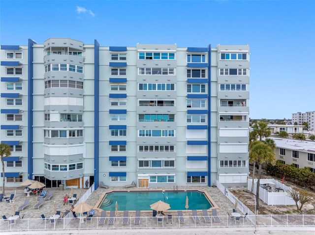 17400 GULF BOULEVARD I3, Redington Shores, FL 33708