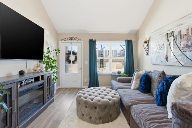 140 Rising Pvt Ln, Gallatin, TN 37066