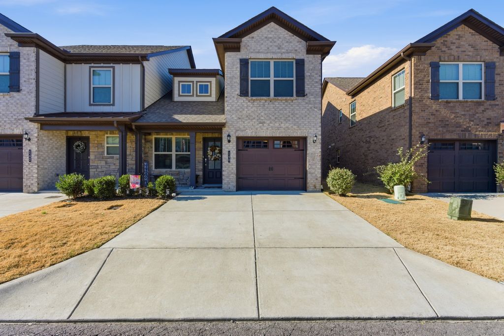 140 Rising Pvt Ln, Gallatin, TN 37066