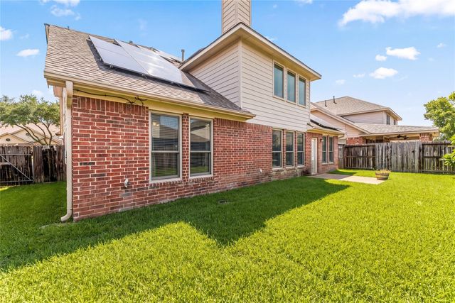 5119 Silver Oak Drive, Pasadena, TX 77505