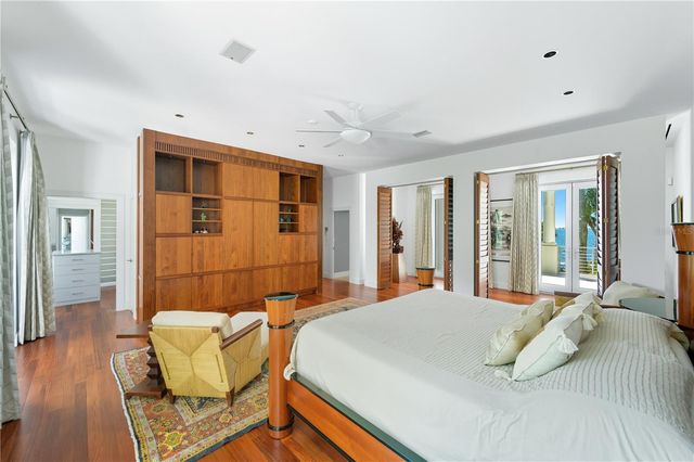 3315 BAY SHORE ROAD, Sarasota, FL 34234