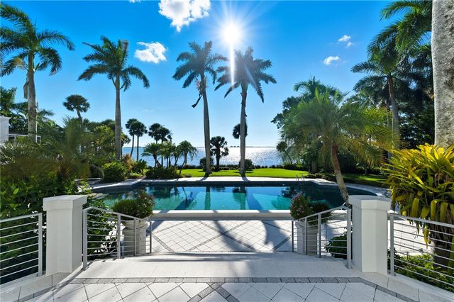 3315 BAY SHORE ROAD, Sarasota, FL 34234