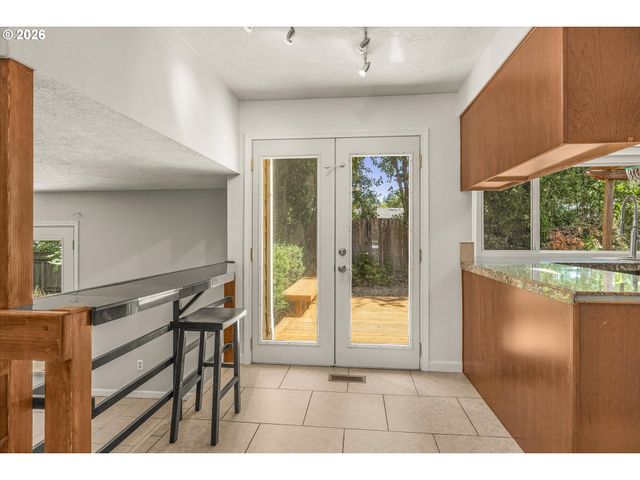 21888 Sw DAKOTA Dr, Tualatin, OR 97062