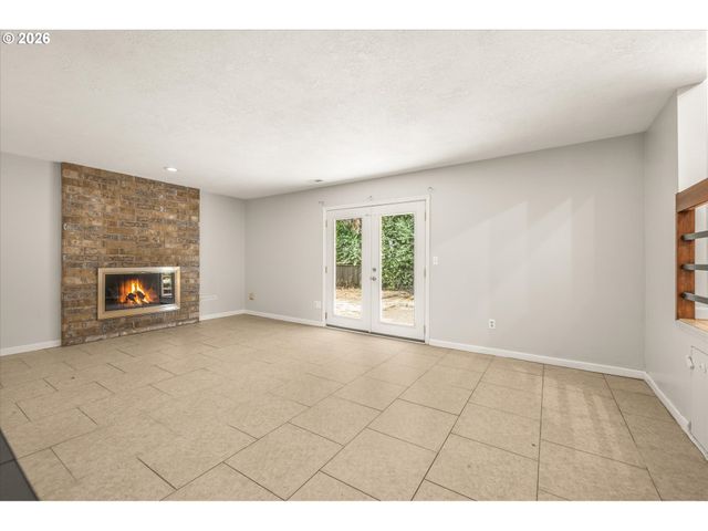 21888 Sw DAKOTA Dr, Tualatin, OR 97062